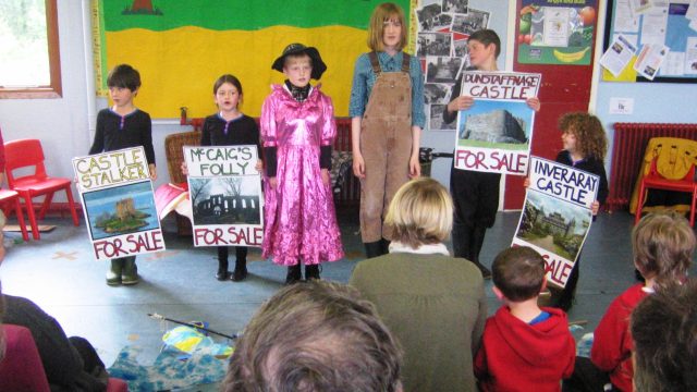 Entertaining parents and islanders