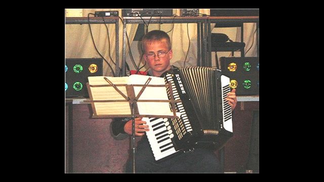 Playing the accordion