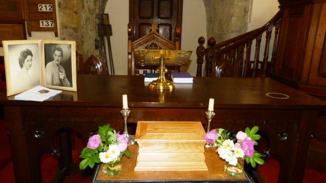 CristalLutyens memorial service 3.07.2012 CristalLutyens memorial service 3.07.2012